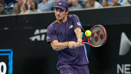 El estadounidense Tommy Paul será el próximo rival de Alcaraz en Melbourne.