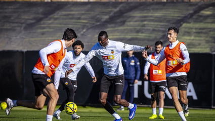 Sadiq apunta a la titularidad ante el Español