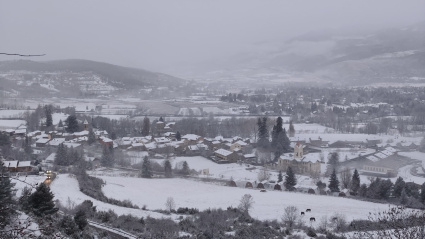 Desde las 10:00 horas de este sábado, una veintena de carreteras ya requieren el uso obligatorio de cadenas