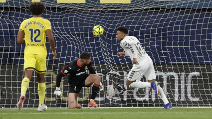 Mbappé marca el 0-2 del Real Madrid contra el Villarreal
