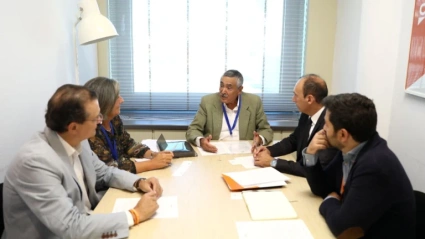 Reunión mantenida antes de la aprobación de la Ley