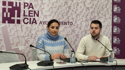 La alcaldesa de Palencia, Miriam Andrés; y el concejal del área de Urbanismo, Agenda Urbana, Medio Ambiente, Obras y Movilidad, Álvaro Bilbao.