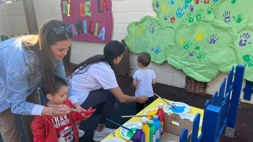 Niños celebrando una actividad en el Día de la Familia en Ciudad Real