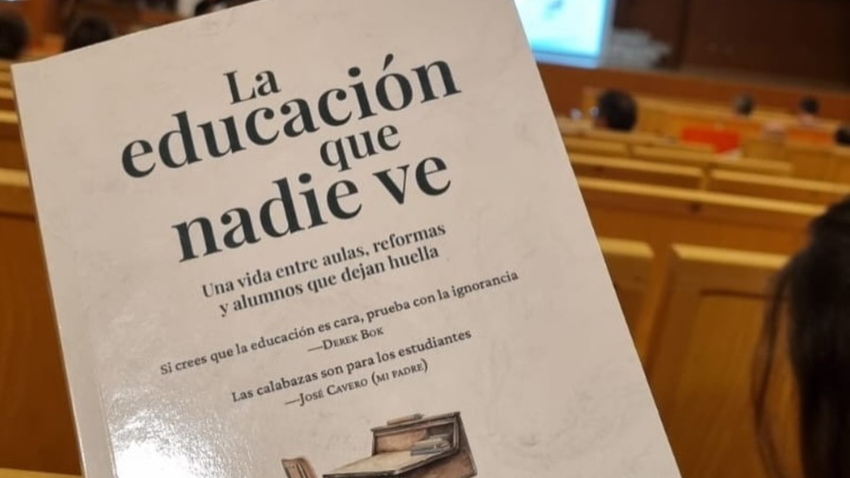 El libro de Roberto Cavero