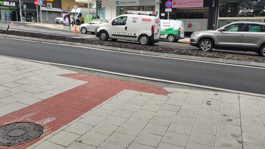 Paso peatones invidentes Milladoiro