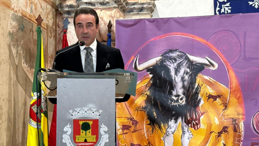 Enrique Ponce, durante el Pregón Taurino de la Feria de Olivenza