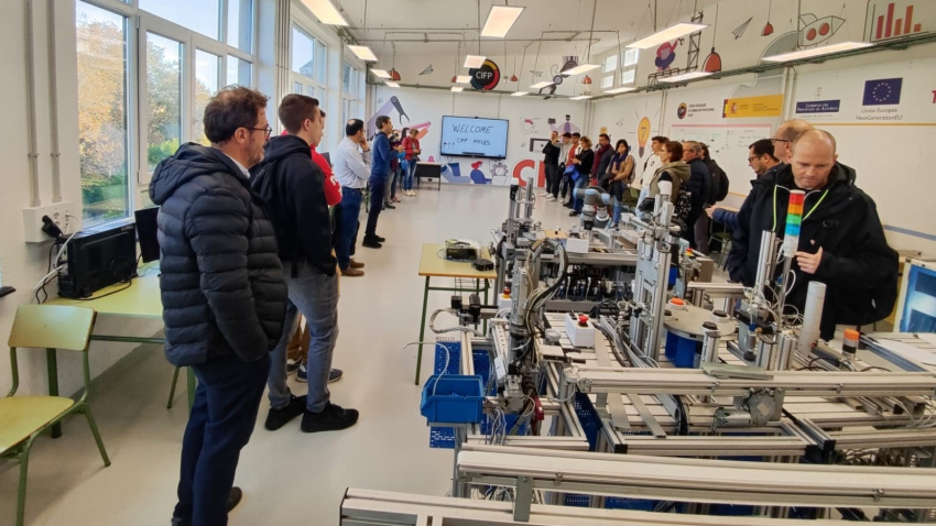 Participantes en programas de movilidad de ediciones anteriores en una estancia del CIFP