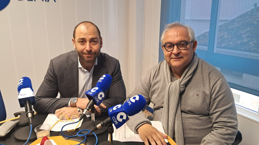 El presidente del Cercle Empresarial de la Marina Alta (CEDMA), Benito Mestre, y el arquitecto Alberto Morera en COPE Dénia Marina Alta