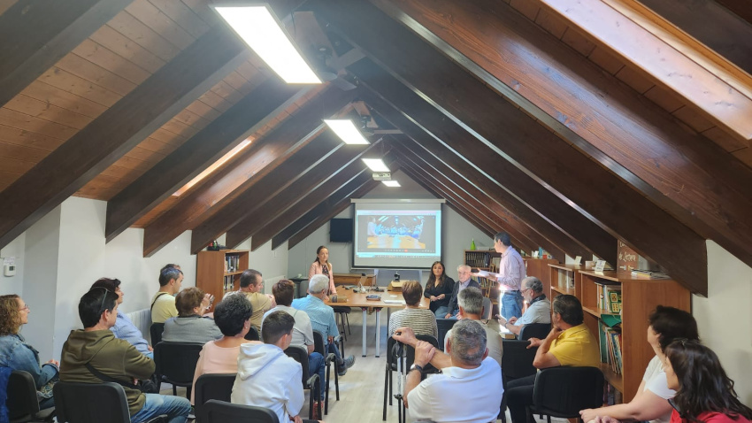 Los vecinos dan su opinión y toman decisiones en la política municipal