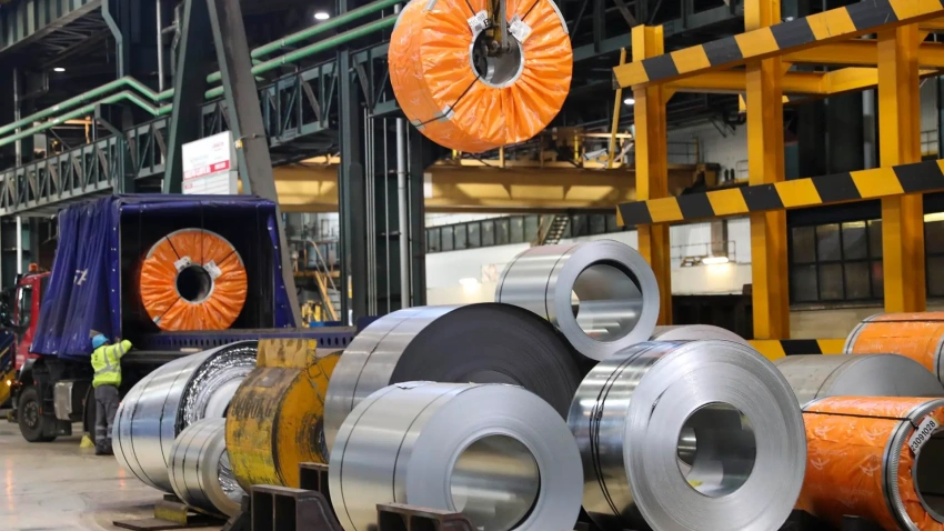 Línea de galvanizado de ArcelorMittal en Avilé