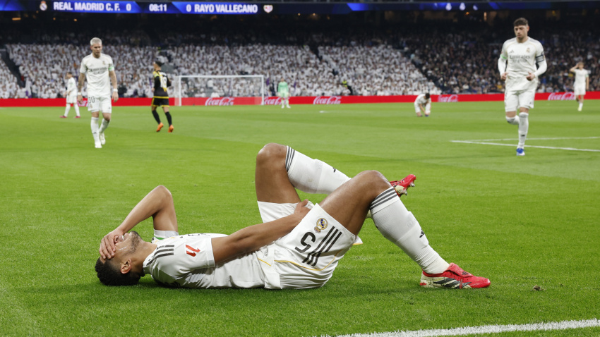 Bellingham se retira lesionado