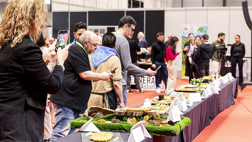 Concurso de 'Mejor Cachopo elaborado con Ternera Asturiana' en el Salón Gourmets 2025