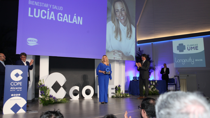La pediatra Lucía Galán recibe el premio 2025 Bienestar y Salud.