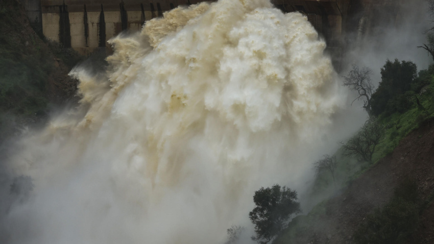 Desembalse de la presa de Casasola, en la localidad malagueña de Almogía, que se encuentra al 75%