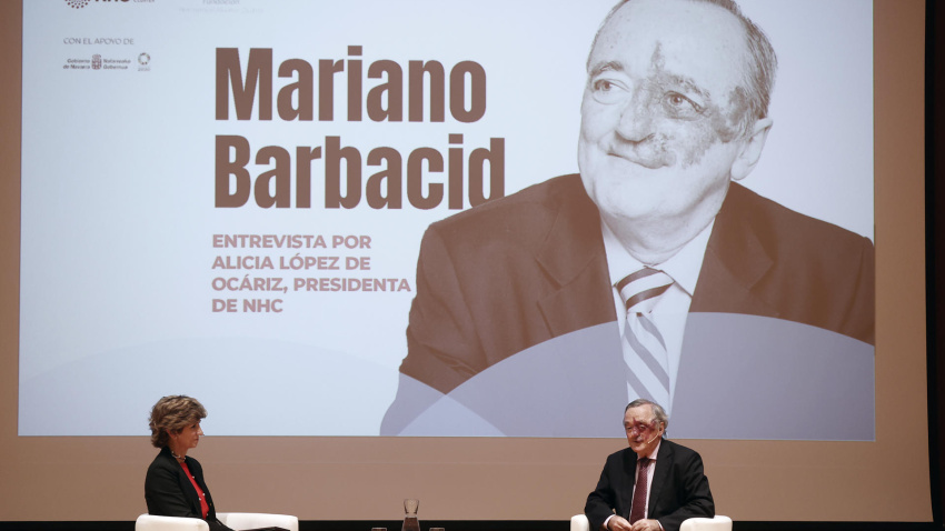 Optimista sobre los posibles avances en la lucha contra el cáncer y mirando hacia el futuro, el bioquímico Mariano Barbacid Montalbán (Madrid, 1949) ha dejado su huella en la historia de la oncología con el descubrimiento del oncogen, un gen que, debido a mutaciones o alteraciones, tiene el potencial de causar cáncer