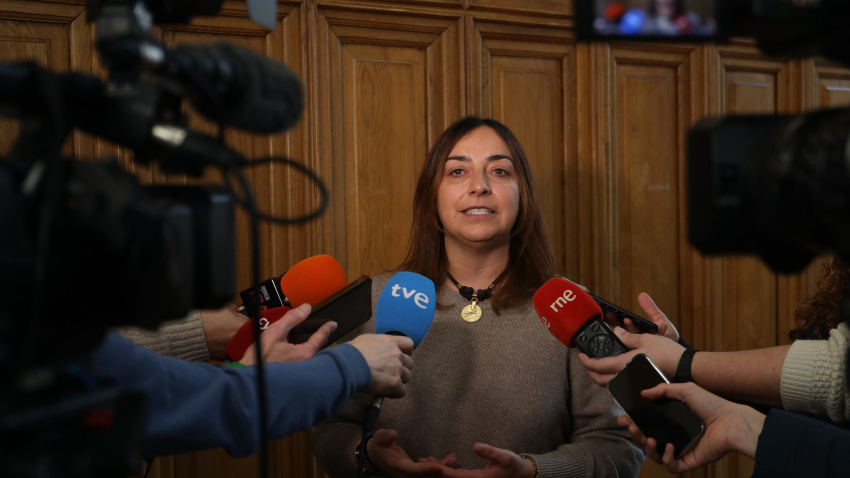 La alcaldesa de Palencia, Miriam Andrés defiende la actuación del Ayuntamiento frente a Lantania y reivindica el respeto a los derechos vecinales