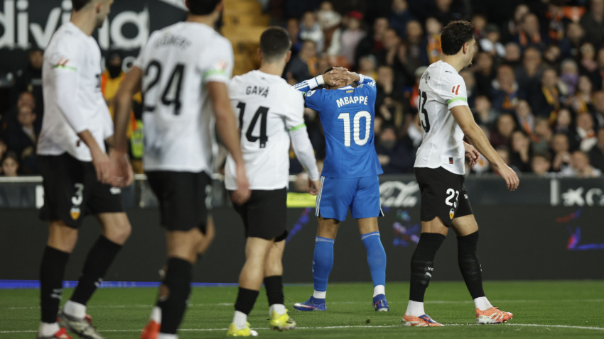 Mbappé, durante el Valencia-Real Madrid