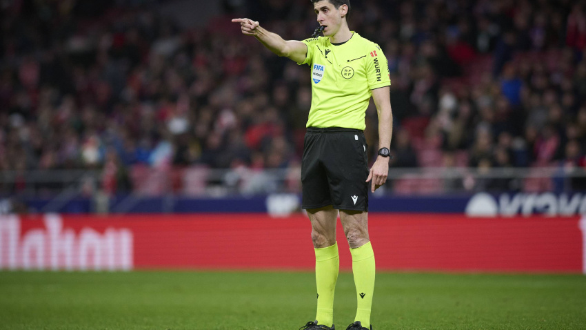 "La gente ha entendido que es una herramienta que piensan que viene para para que no haya ningún error en el fútbol y eso es muy complicado porque cuando entra la interpretación es muy difícil"