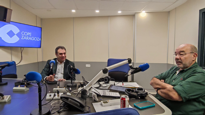 Benito Tesier en un momento de la entrevista con Ángel Expósito.