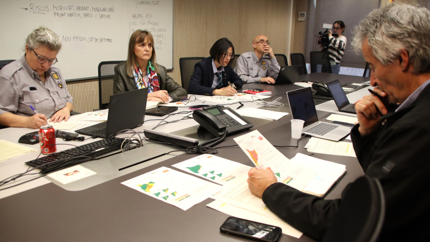 Las medidas, que se formalizarán a través de una resolución, entrarán en vigor a la medianoche de este jueves