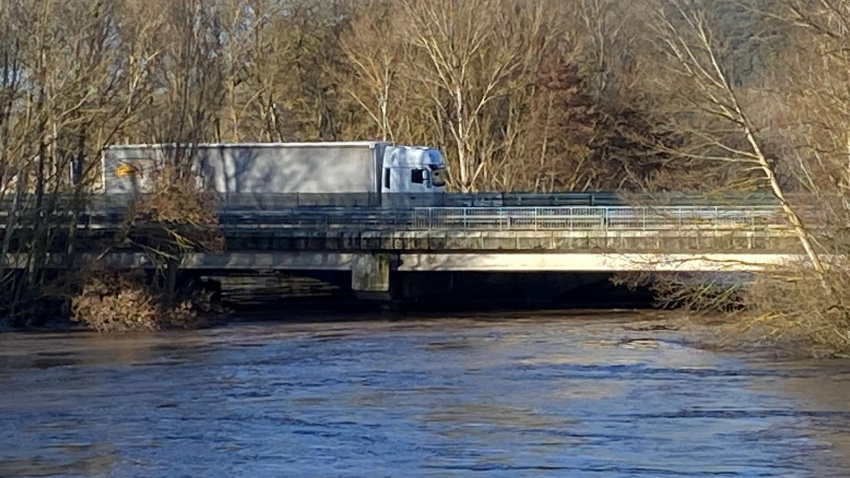 Situación del río Arlanza en Quintana del Puente (Palencia)