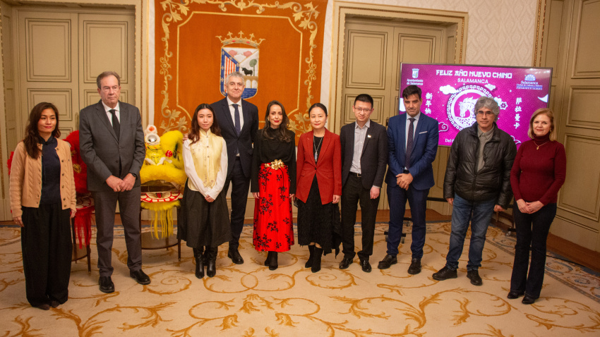 Presentación del Año Nuevo Chino en el Ayuntamiento de Salamanca