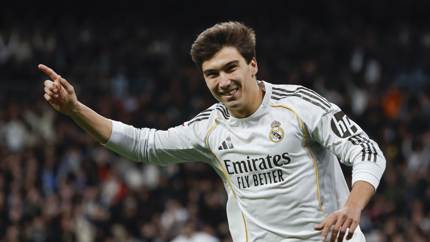 Gonzalo García celebra su gol en el Real Madrid-Real Sociedad