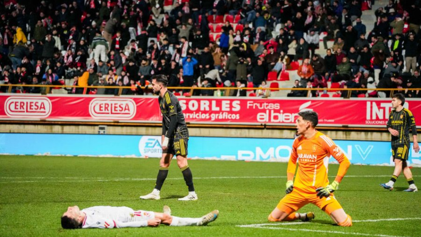 Andrada fue el mejor en un horroroso partido con dos equipos que van directos a Primera Federación