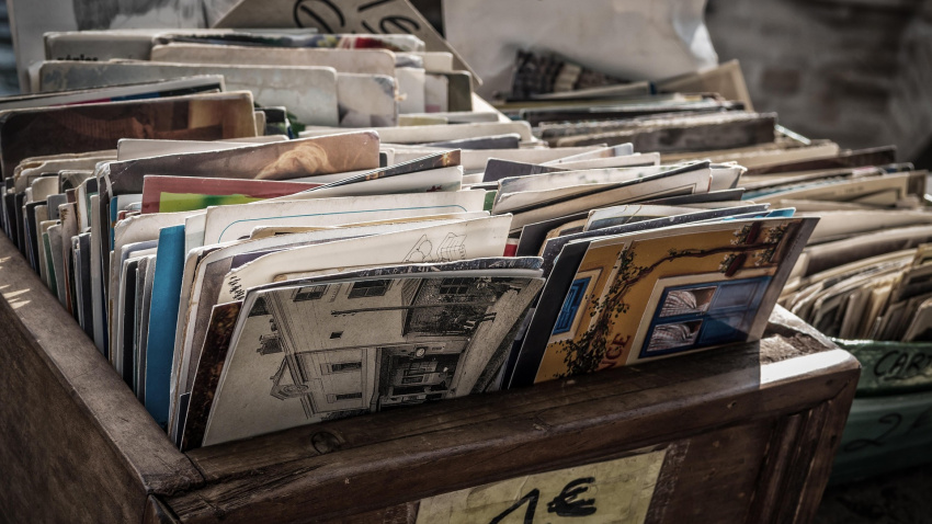 "Cuando tú agarras una colección, al principio, pues, dices 'va, agarro de todo', pero después te especializas"