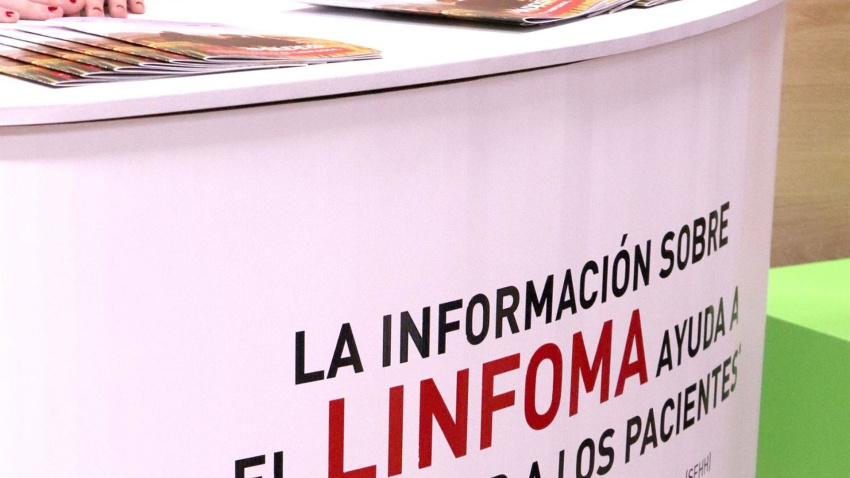 Punto informativo interactivo sobre linfomas en el Hospital Macarena