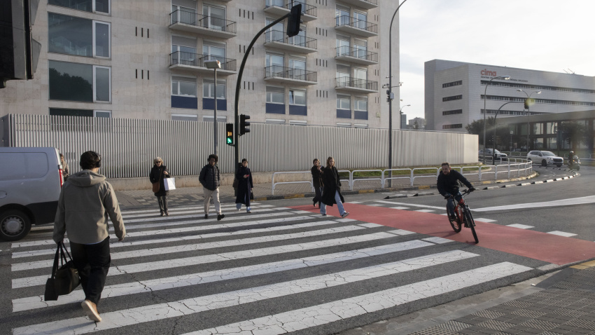 Carril bici de la zona de hospitales de Pamplona