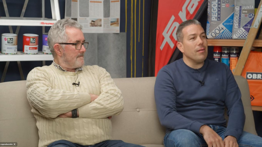 Vicente Navarro y José Navarro, fontaneros