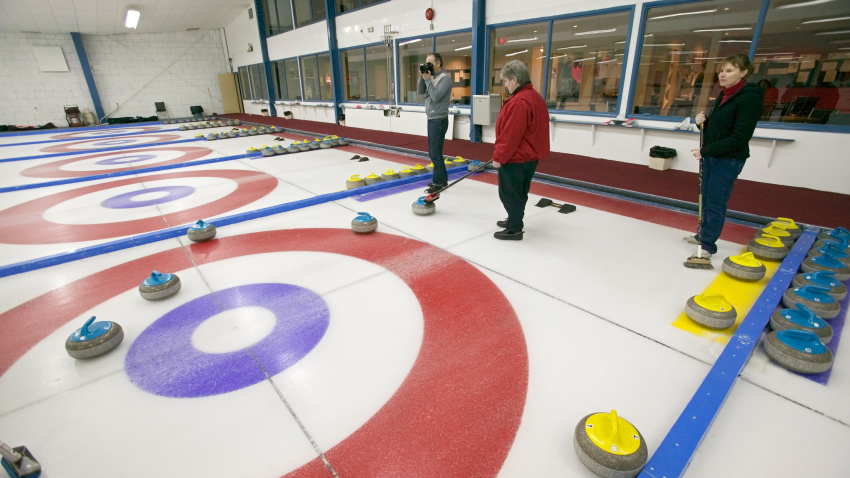 Fotos de curling, escuela de curling en Canadá