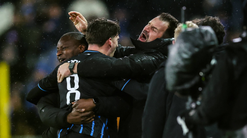 Tzolis celebra el 3-3 del Brujas contra el Atlético