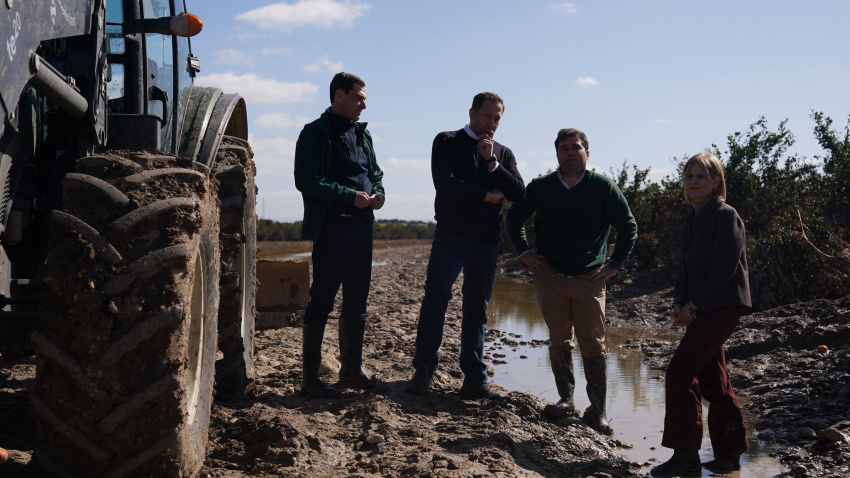 El comisario europeo de Agricultura en Jerez