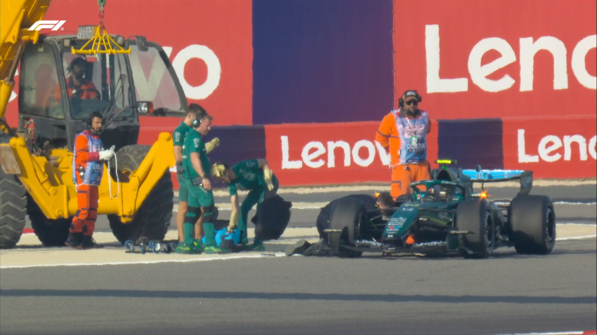 El Aston Martin volvió a sufrir problemas mecánicos y se quedó parado al inicio de la sesión vespertina.