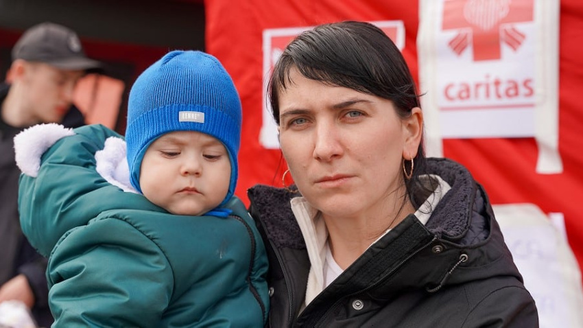 Los menores, junto a los mayores y a las personas con discapacidad, son lo más vulnerables en las guerras