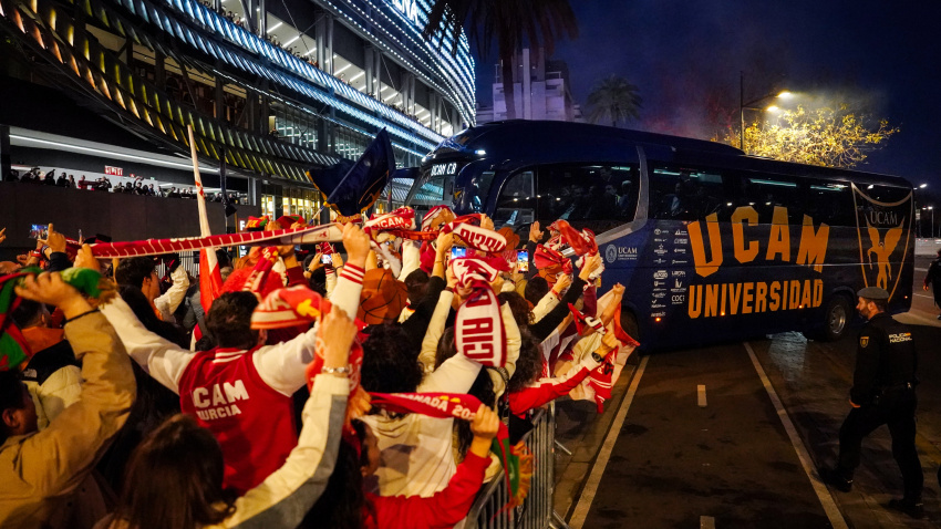 La afición de Murcia dio una lección