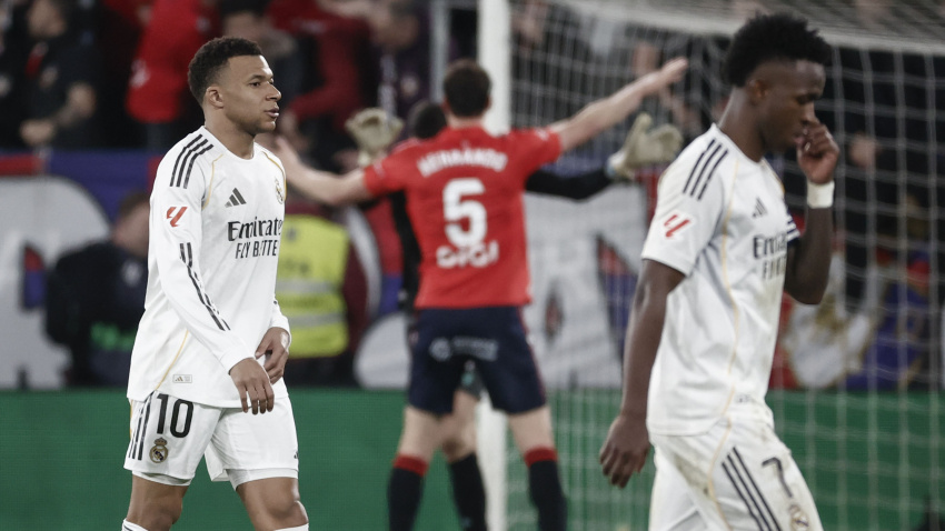 Mbappé y Vinicius se retiran tras la derrota del Real Madrid ante Osasuna