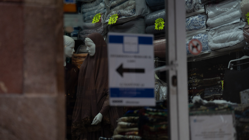 El debate sobre el burkini: Calahorra actualiza su ordenanza de piscinas para aclarar el uso de ropa de baño en espacios públicos