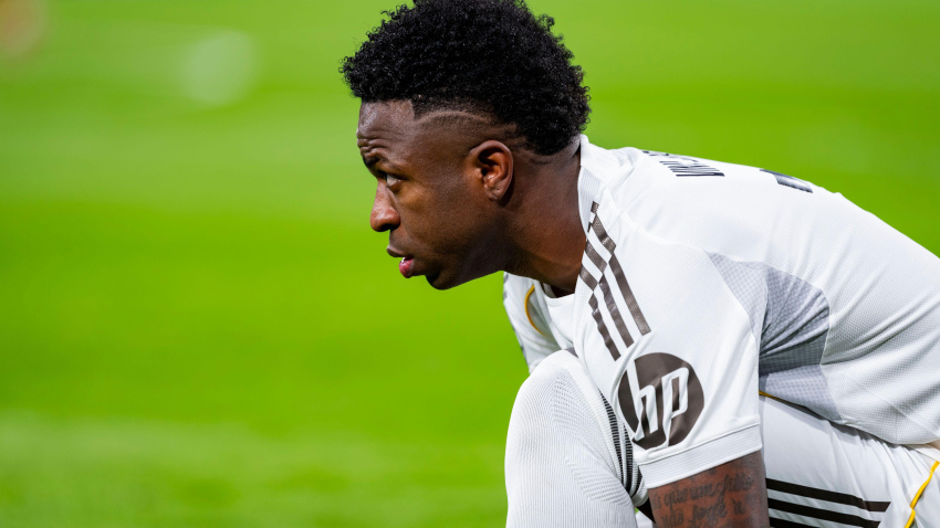 Vinicius Junior del Real Madrid durante el partido de vuelta de los play-offs eliminatorios de la UEFA Champions League 2025/26 entre el Real Madrid C.F. y el SL Benfica en el Estadio Santiago Bernabéu