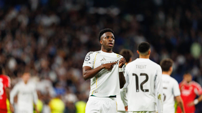 Vinicius Vini Junior (Real Madrid CF) celebrando tras marcar un gol durante el partido de eliminatoria de la Liga de Campeones entre los equipos Real Madrid CF y SL Benfica