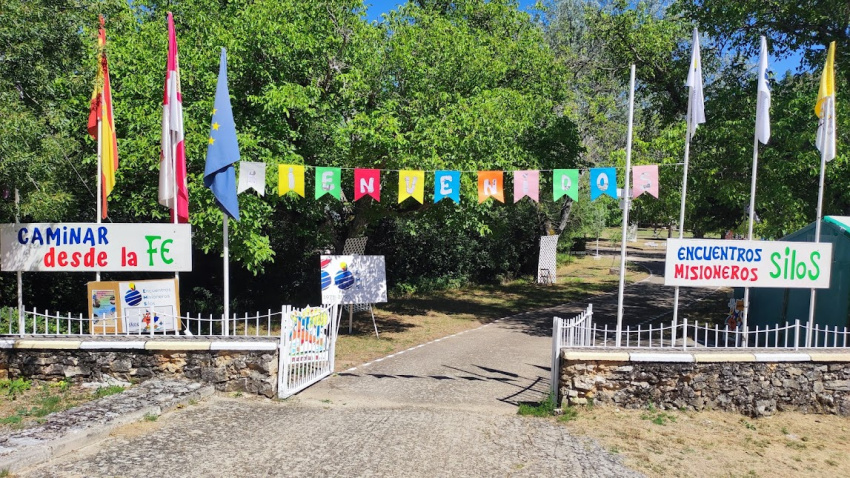 Los montañeros Vedruna han sido asiduos de los encuentros en Silos