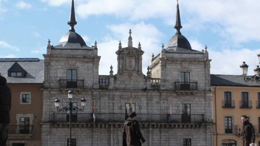 Plaza del Ayuntamiento de Ponferrada (León)