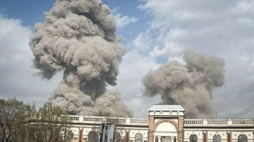 28 February 2026, Iran, Tehran: Smoke billows following an explosion in Tehran. The US and Israel struck targets across Iran on Saturday, including on the capital Tehran, prompting a wave of missile launched by Iranian forces towards Israel, as the tensions between the countries exploded into open conflict. Photo: Tasnim News Agency/ZUMA Press Wire/dpaTasnim News Agency/ZUMA Press Wi / DPA28/2/2026 ONLY FOR USE IN SPAIN