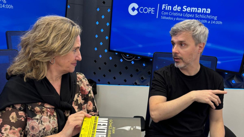 Juan Gómez-Jurado, escritor, con Cristina López Schlichting en 'Fin de Semana'