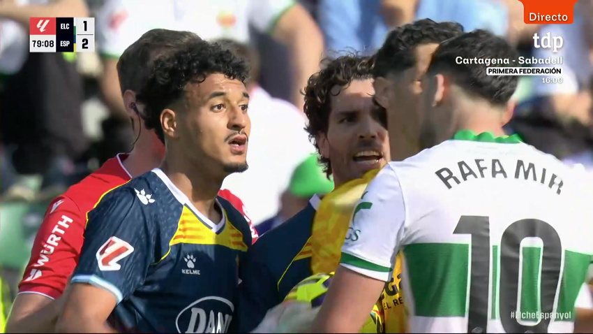 Incidente entre Omar El Hilali y Rafa Mir