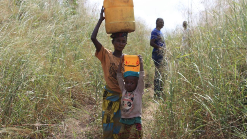 Kivuvu es una asociación hispanocongoleña creada y mantenida, in situ, por personal nativo congoleño, con apoyo de instituciones y personas de España