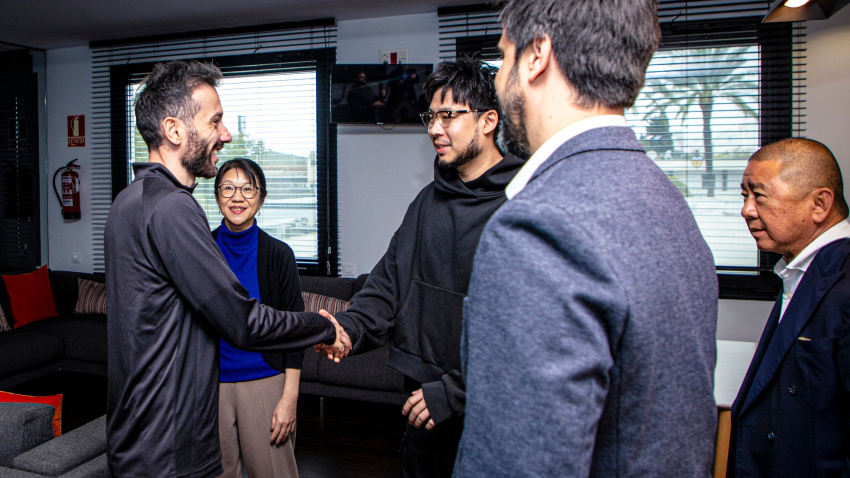 Corberán tiene la confianza de Kiat Lim