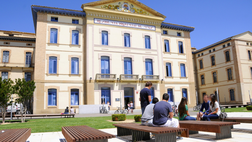 El Campus de Huesca se suma a la celebración del 8M